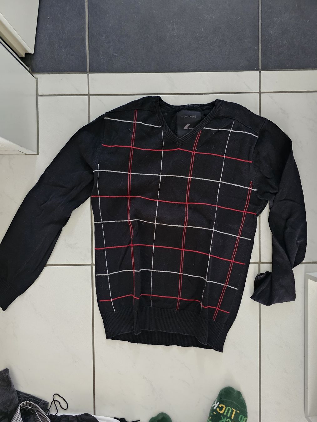 Pulls & Sweat-shirts: Pulli – Neuf (Voir description) à Zürich par -iwan-