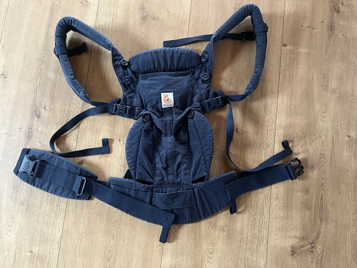 Ergobaby Marsupi portabebè: Ergobaby Omni 360 Midnight Blue – Usato da Zuckenriet venduto da ca_ac