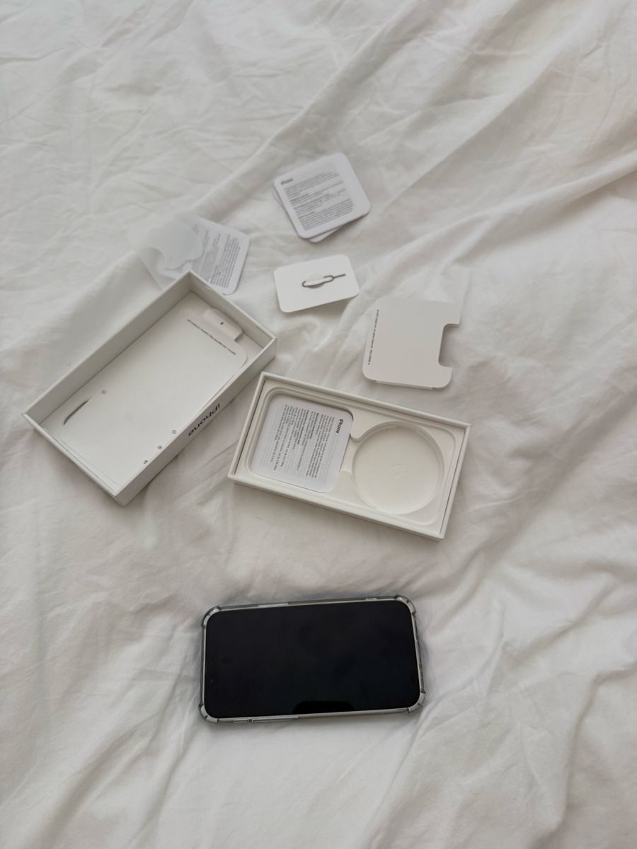 Apple Portables: iPhone 13 mini – D'occasion à Ennetbürgen par elainelillyyy 3