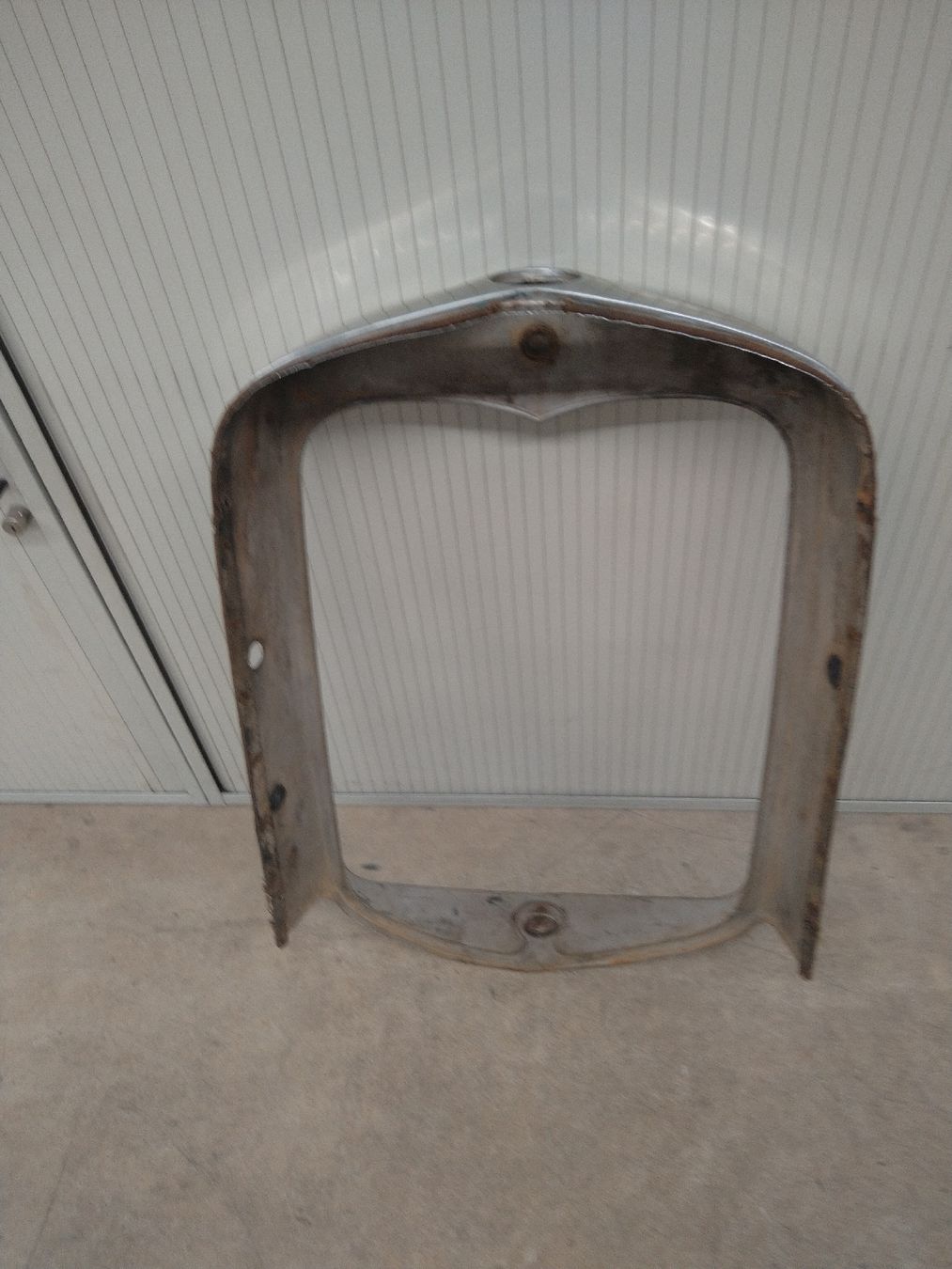 Ford Tutti pezzi di ricambio auto: Ford A Hot Rod Kühlergrill – Usato da Steinen venduto da Blackcadillac 3
