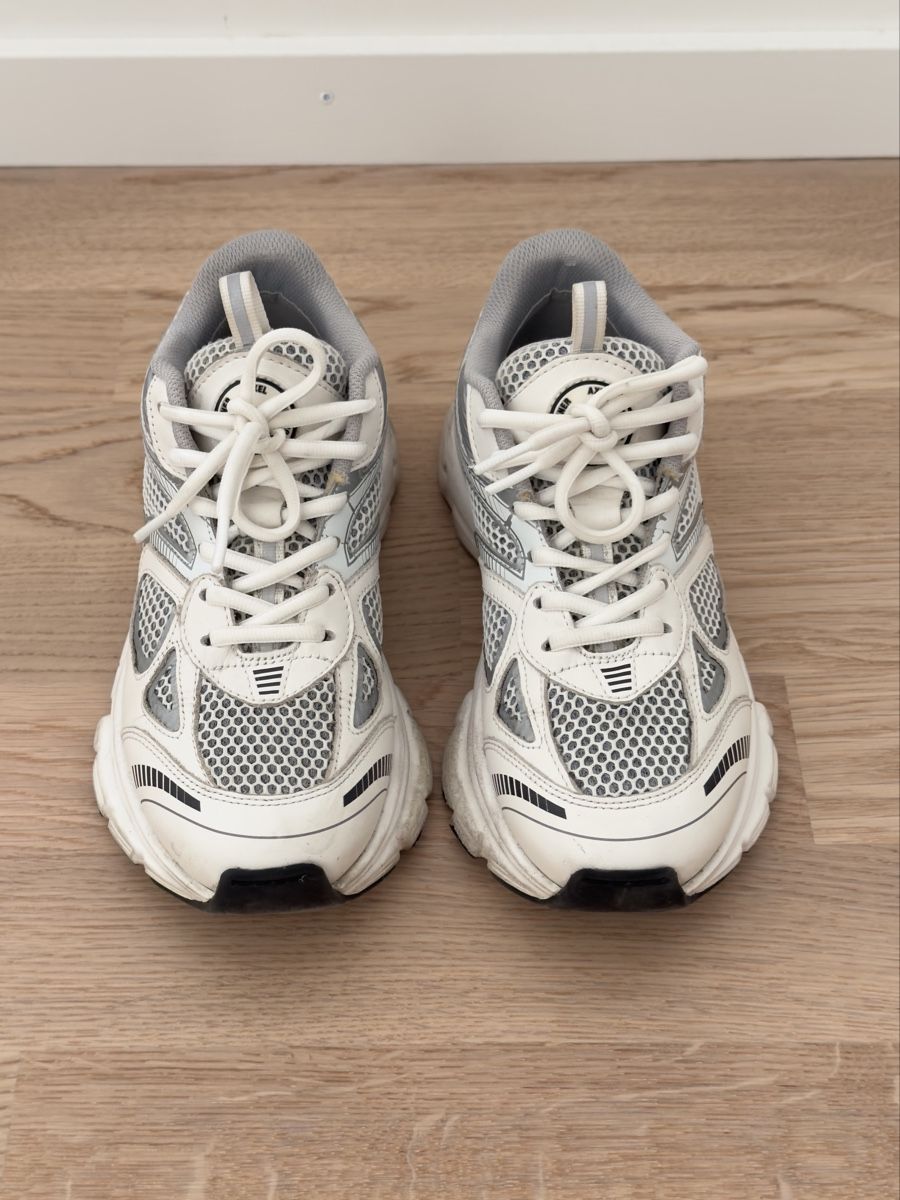 Axel Arigato Damenschuhe: AXEL ARIGATO Sneaker – Gebraucht aus Zürich von JessGar