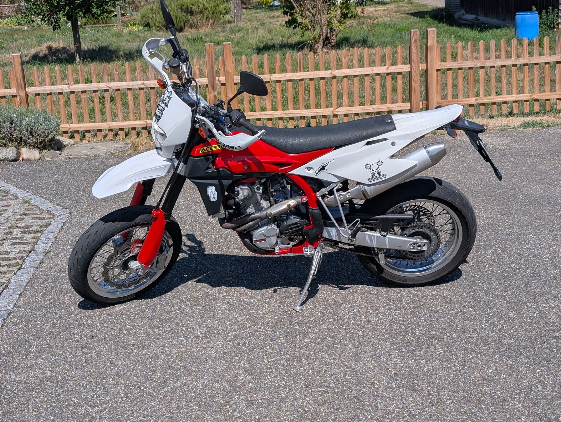 SWM Strada: SWM SM 500 R Supermoto – Usato da Hallau venduto da TheronLefevre 2