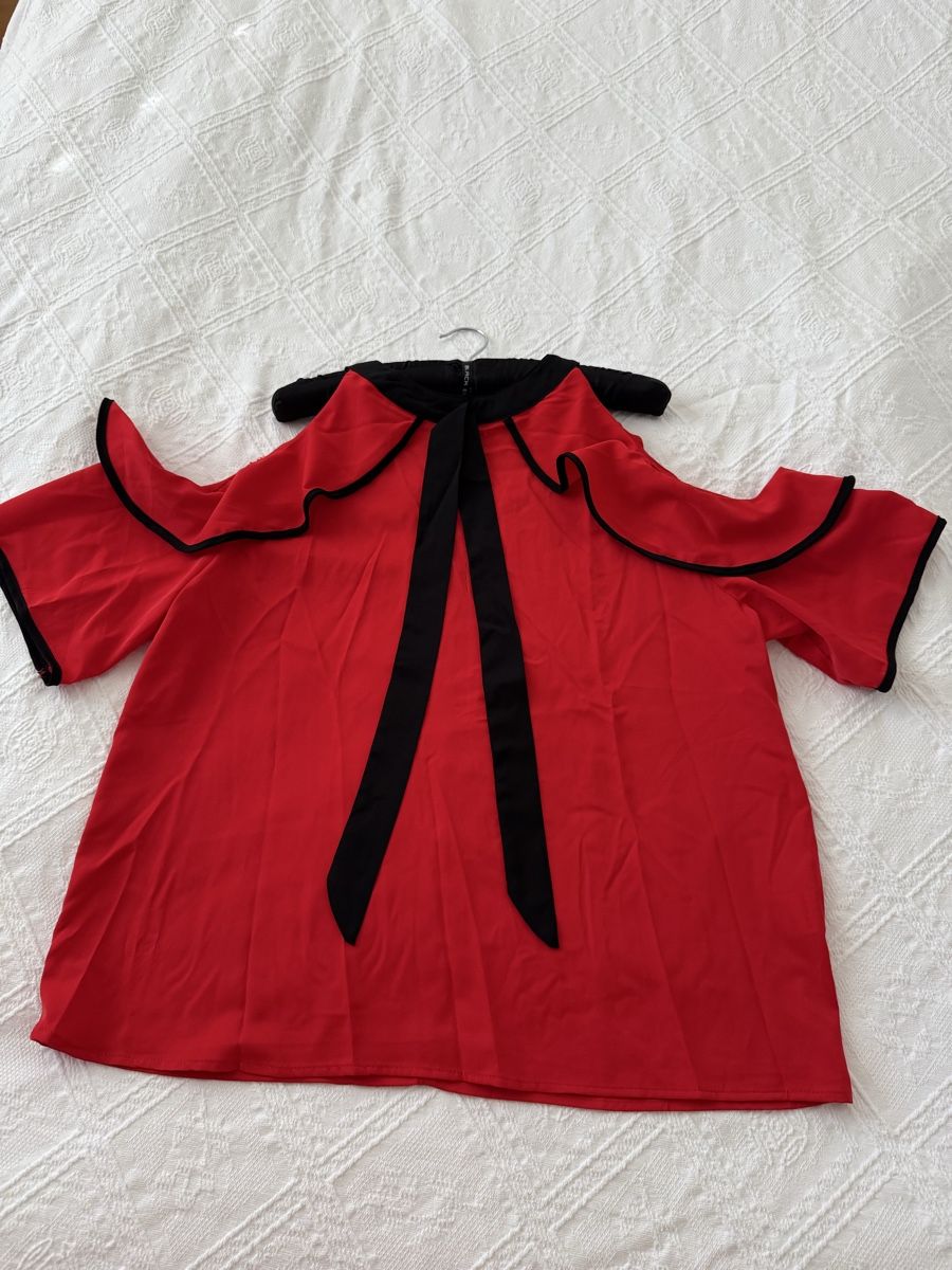 Camicette: Rote poppige Bluse mit Schulterausschnitten  – Nuovo (secondo la descrizione) da Lachen SZ venduto da artbyblondangel