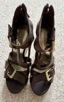 Braune Leder GUESS Sandalen Keilabsatz, Gr. 36, ungetragen