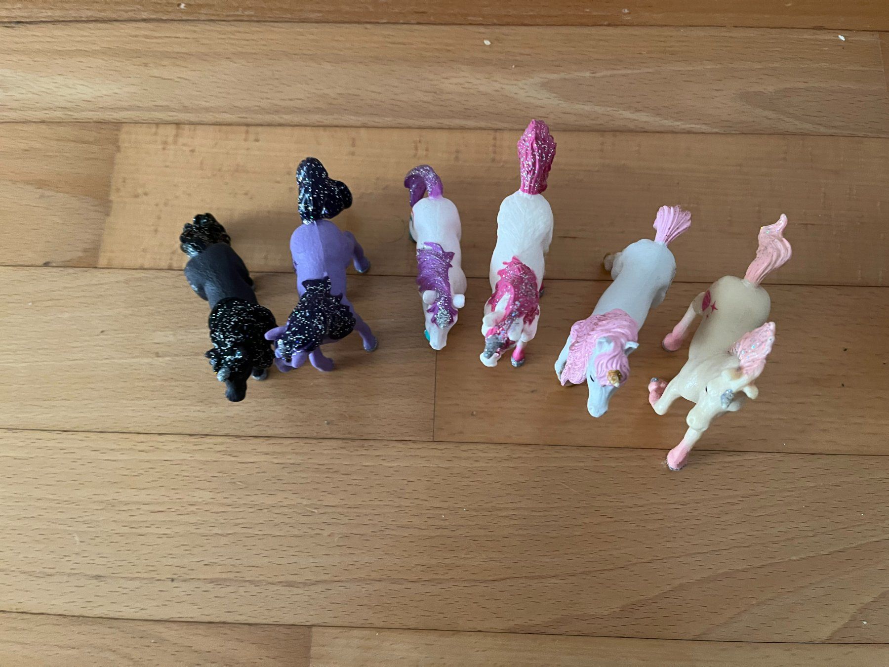 Schleich Giocattoli: Schleich Bayala - 6 Einhorn Fohlen – Usato da Muttenz venduto da Juvenile33 2