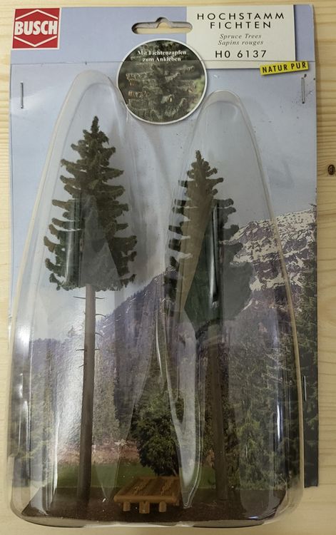 BUSCH Modellbäume – 2 Verschneite Hochstammfichten, 130 & 195 Mm | Für Modelleisenbahn & Dioramen | Filigrane Details Mit Mikrofasernadeln