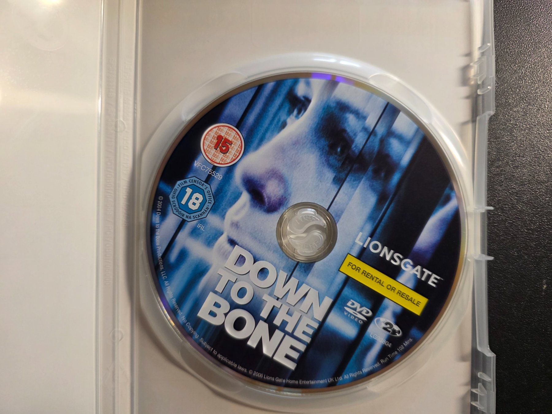 Tutti i DVDs: DVD - Down to the Bone – Usato da Walterswil BE venduto da Lonitti 2