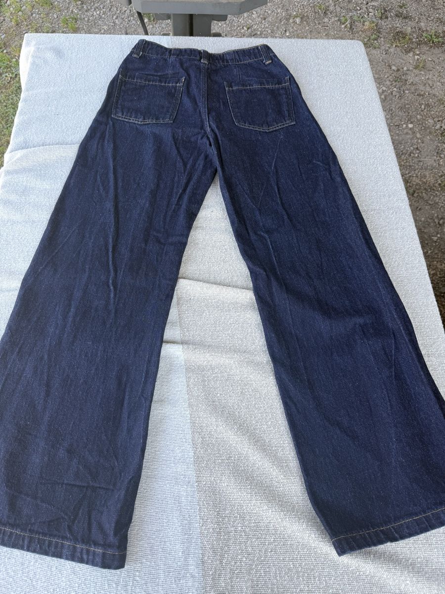 Zara Lotti di vestiti: Set Jeans/Gilet Zara – Usato da Kreuzlingen venduto da nik_d2fj 2