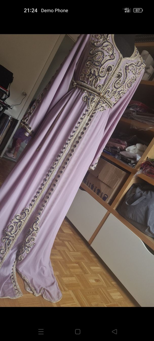Vestiti: Robe Caftan longue violette ornée taille unique – Usato da La Chaux-de-Fonds venduto da Luxary.25cachmirepro 3