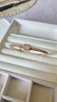 Armband Goldfarben mit Rosa Steinen neuwertig