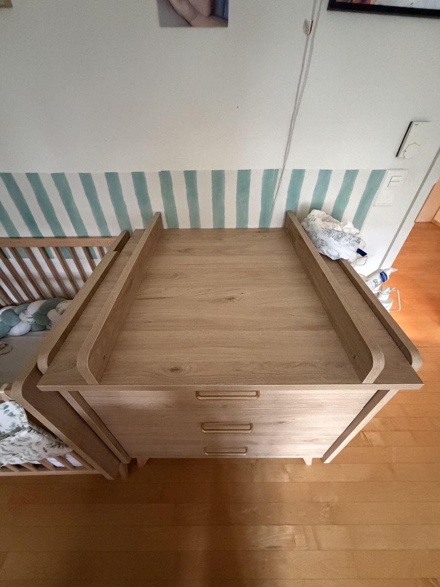 Letti: Baby Bed / Cot + changing table – Usato da Maur venduto da CLTT-Grueter 3