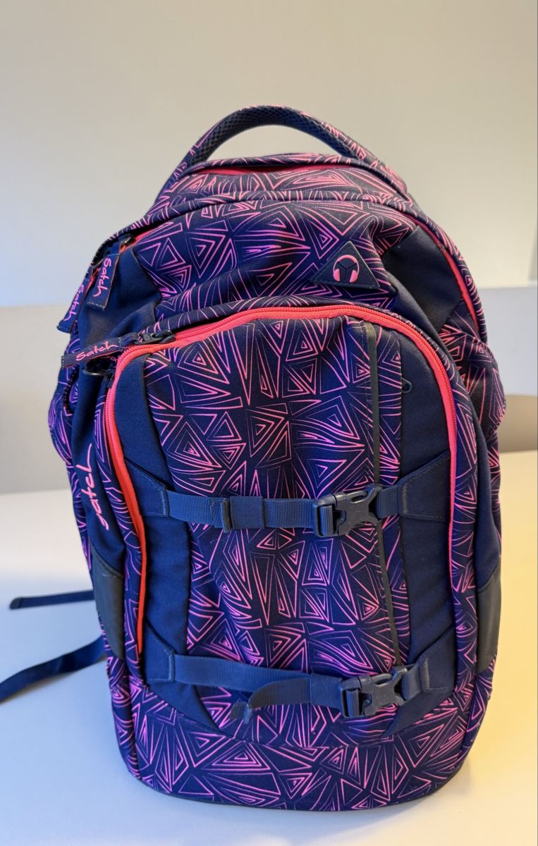 Satch Borse & Zaini: Satck pack – Dunkelblau / Neonpink – Usato da Brunnen venduto da Enriques