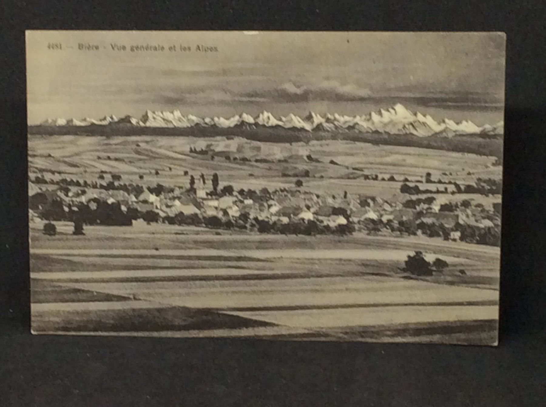 Cartes postales: Bière - Vue générale et les Alpes – D'occasion à Widnau par Brusi9