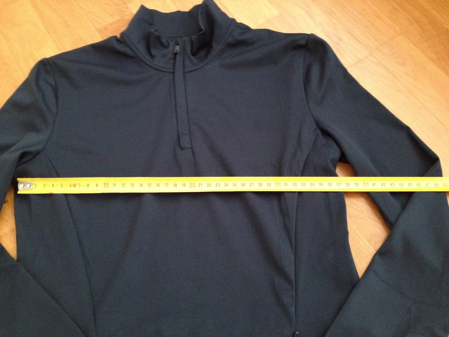 Tops: Sport Oberteil – Gebraucht aus Dübendorf von Fip05 4