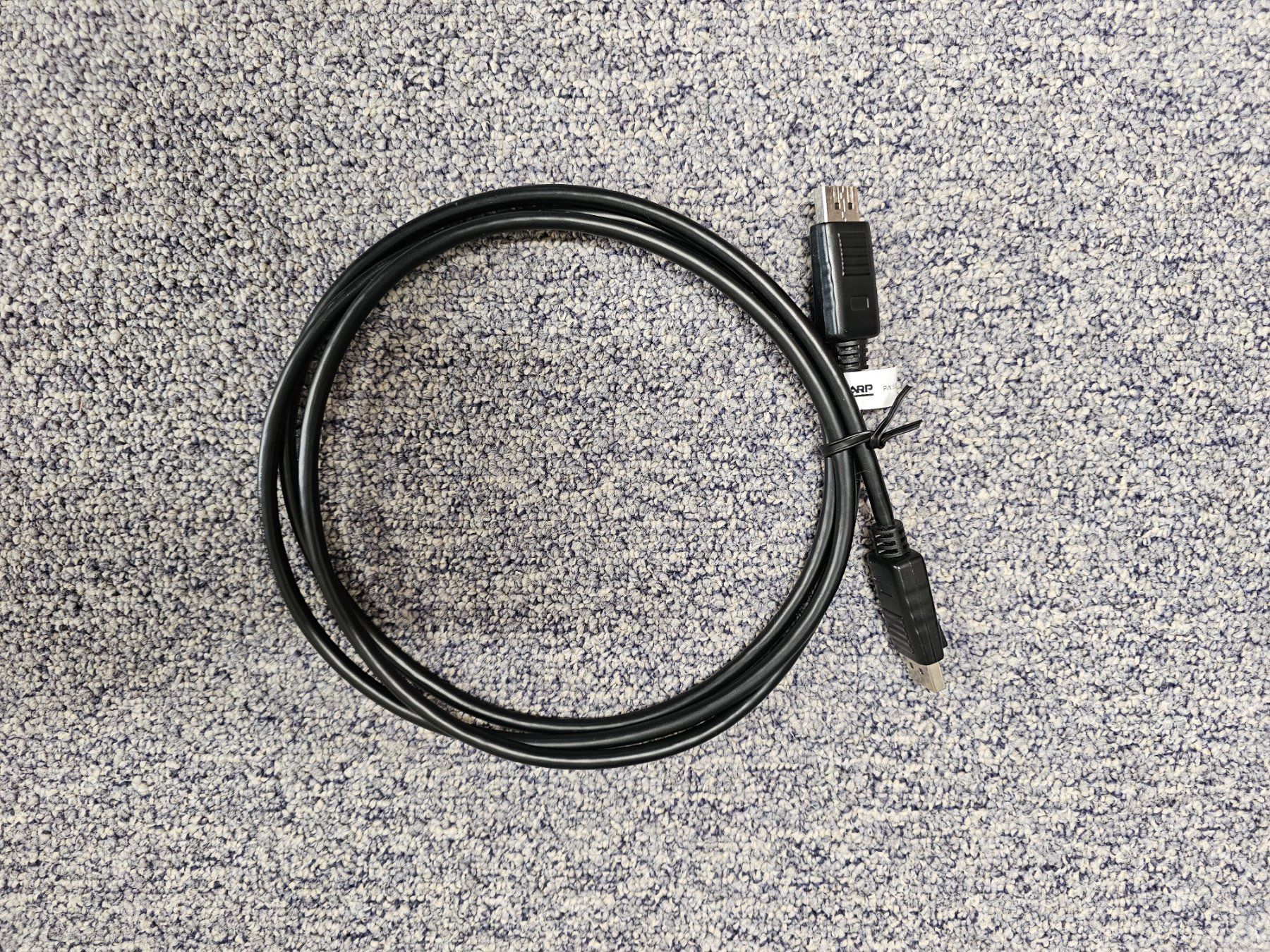 Cavi: Kabel Displayport zu Displayort, 1.80m – Usato da Niederglatt ZH venduto da Grx5