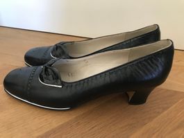 Vintage der Löwenstrasse: elegante Schuhe von Lutomirsky, 41