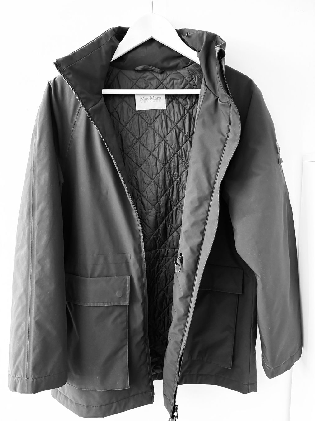 Max Mara Giacche: Jacke Max Mara Leisure – Usato da Zürich venduto da sinaxnoemi