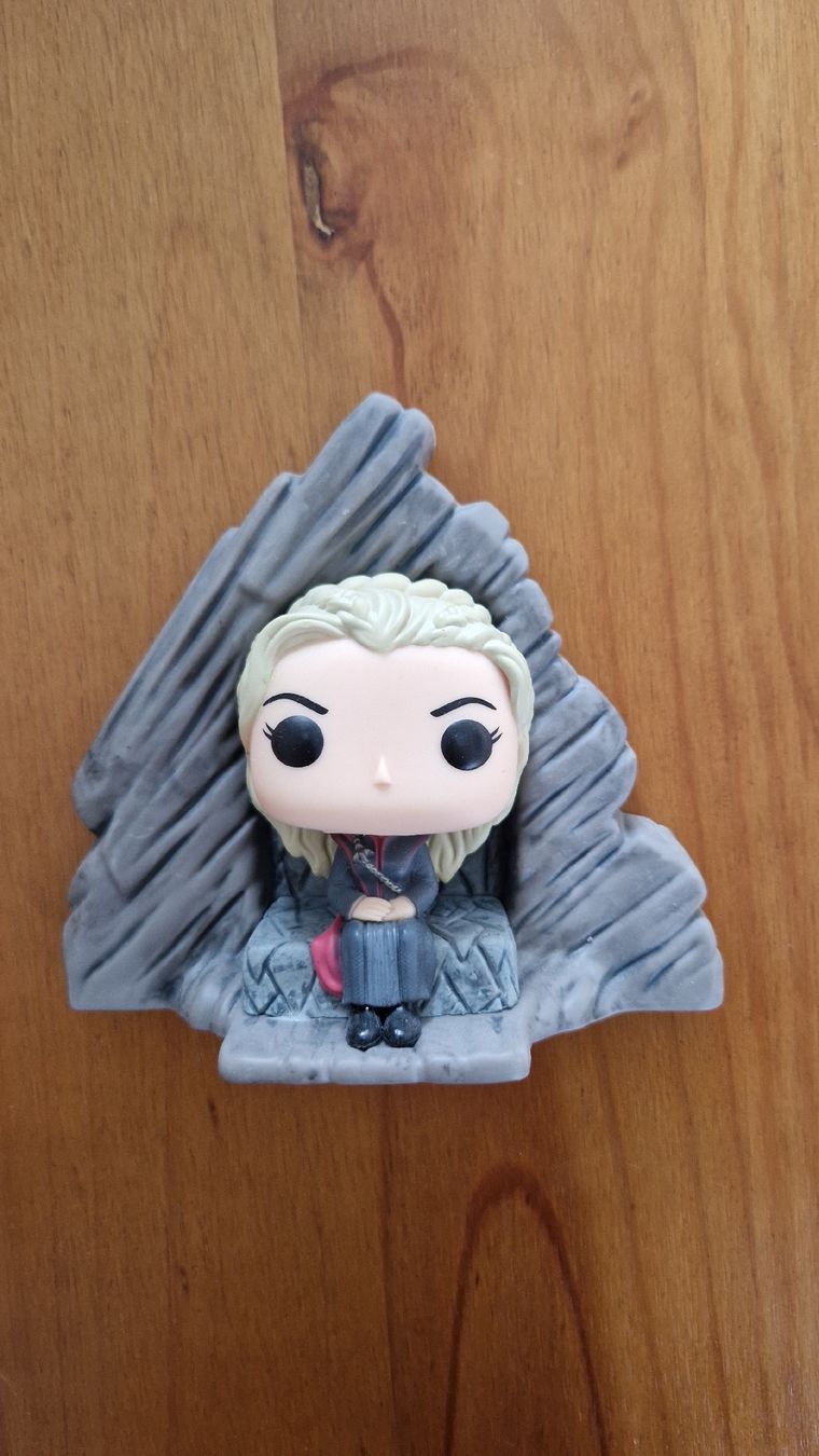 Funko Figuren: Daenerys Targaryen - POP Figure – Gebraucht aus Gland von val_mr6x