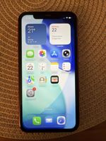 Apple iPhone 11 64 GB rot, Batteriezustand 72 Prozent