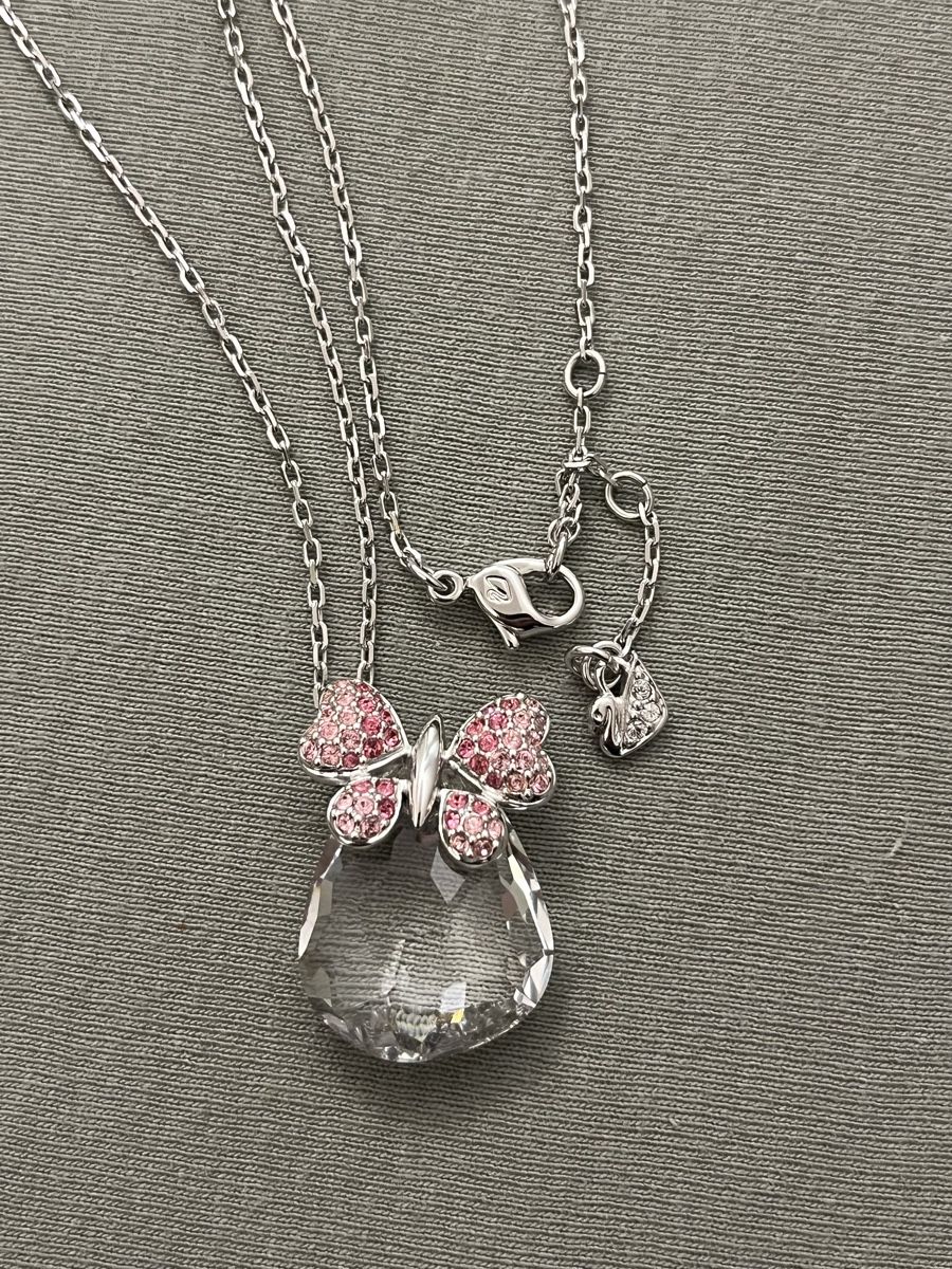 Swarovski Catenine: Collier Swarovski papillon et cristal – Nuovo (secondo la descrizione) da Bellevue venduto da ram_96hc
