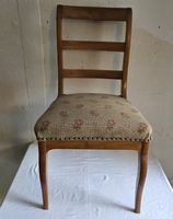 Antiker Biedermeier Stuhl..