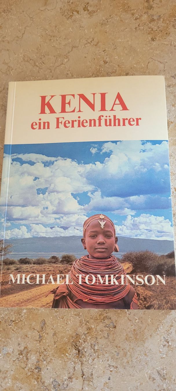 Libri: Kenia Ferienführer Michael Tomkinson Reiseführer Afrika – Usato da Hondrich venduto da Ebro01