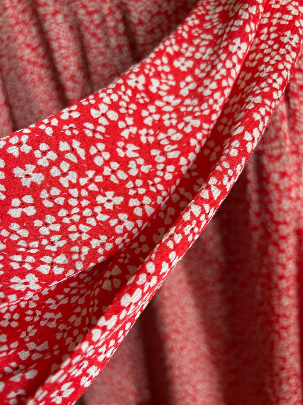 Mango Vestiti: Robe Mango rouge à fleurs, taille М – Usato da Courroux venduto da Yermakova 4