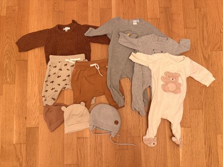 Lot vêtements bébé 9 pièces taille 3 mois