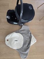 Cybex Cloud i-Size Babyschale inkl. ISOFIX Base und Fusssack