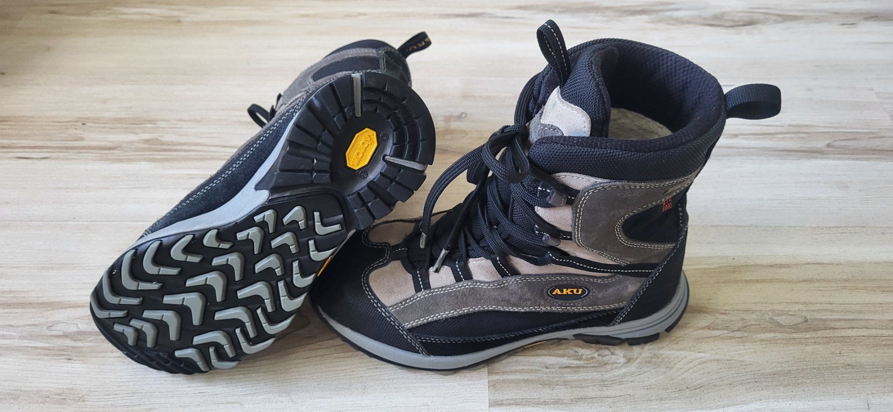 Aku Herrenschuhe: Chaussures de neige - AKU - 38 – Gebraucht aus Sembrancher von Jbc71