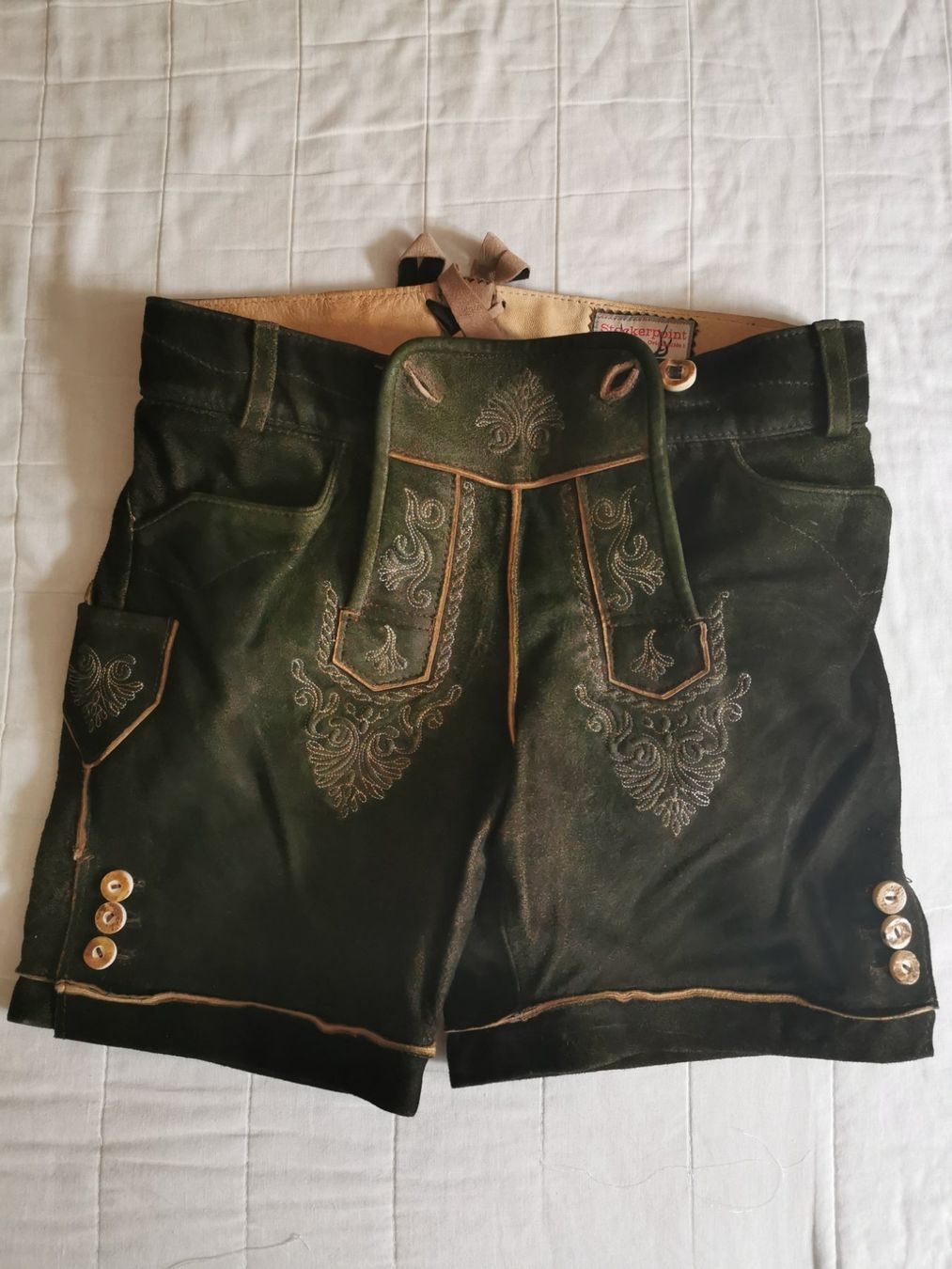 Pantaloni: Lederhosen – Usato da Davos Dorf venduto da ramona110893