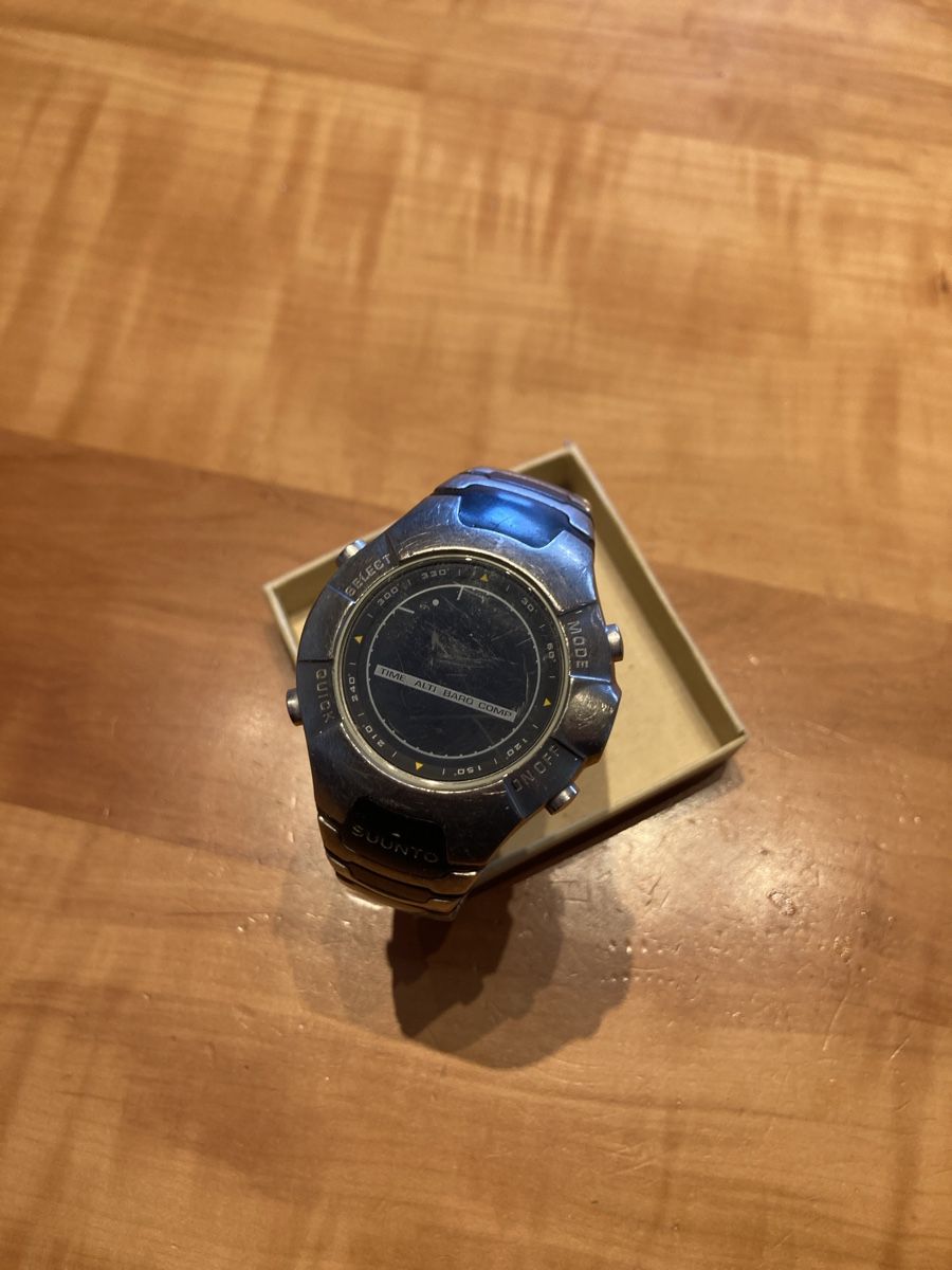 Suunto Orologi: Suunto Observer Uhr  – Usato da Malans GR venduto da HB-NewZealand