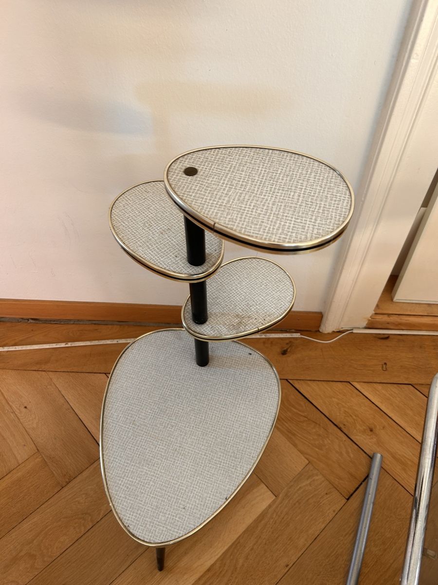 Étagères: Midcentury kleines Regal – D'occasion à Zürich par Sunneschiiee 1