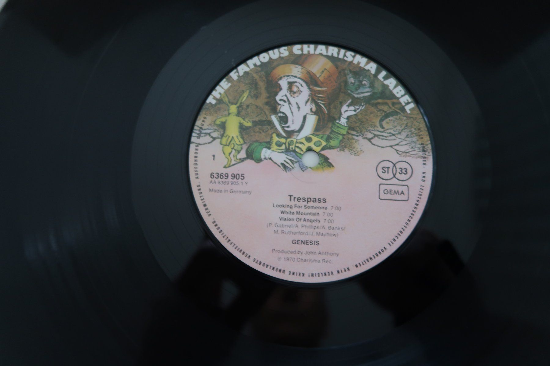 Dischi in vinile: GENESIS - TRESPASS - VINYL LP – Usato da Basel venduto da Patiscat 2
