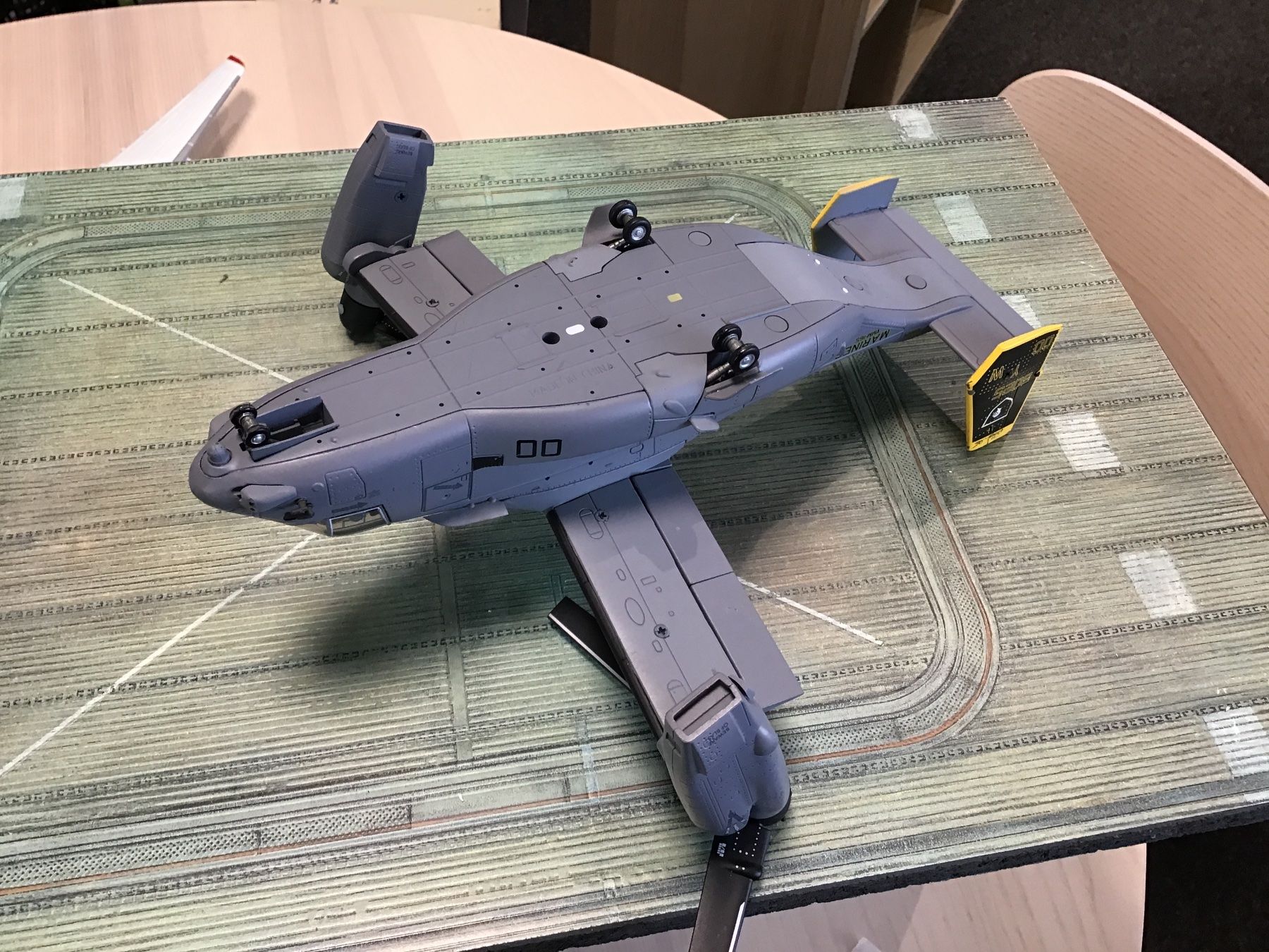 Kit di modellismo & Modellini statici: V-22 Osprey, Modellflugzeug1:72 Fehlteile – Difettoso da Männedorf venduto da Modell-Spezialisten 5