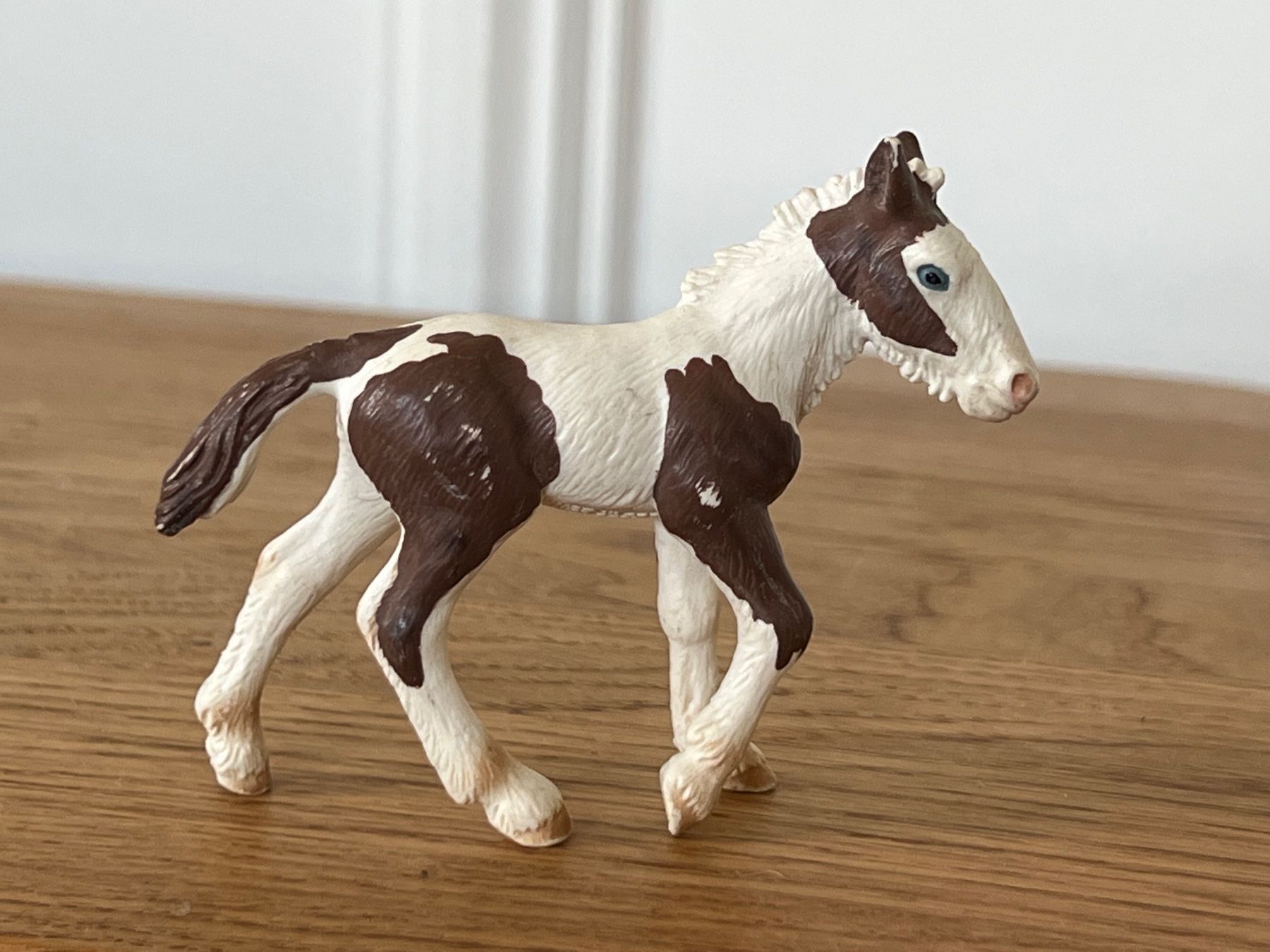 Schleich Statuette: Schleich 13295 Tinker Fohlen Pferd – Usato da Ennetbaden venduto da mapa05