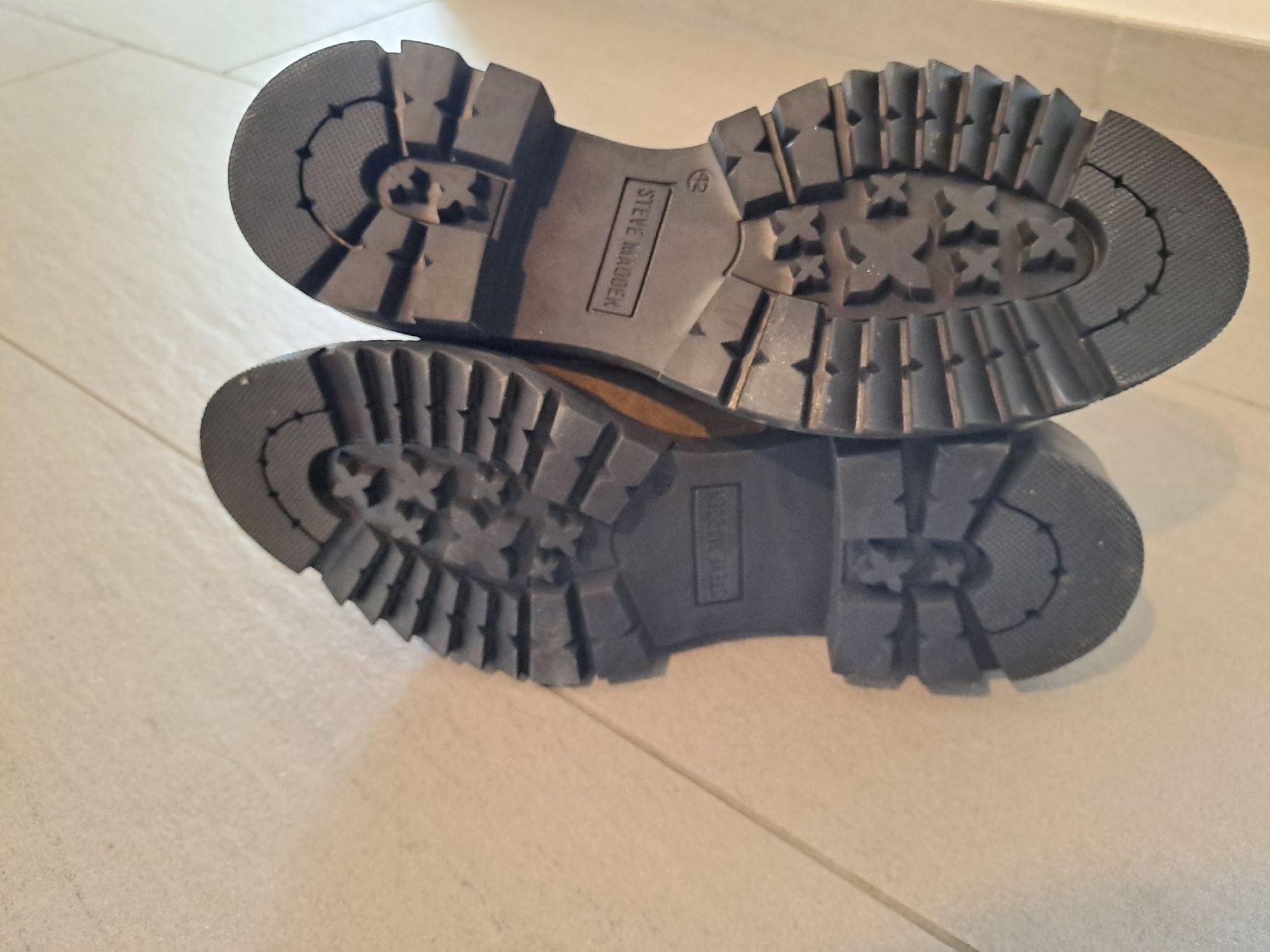 Steve Madden Scarpe da uomo: neue Boots Winterschuhe Wildleder – Nuovo e nell'imballaggio originale da Basel venduto da suberi_Sach 6