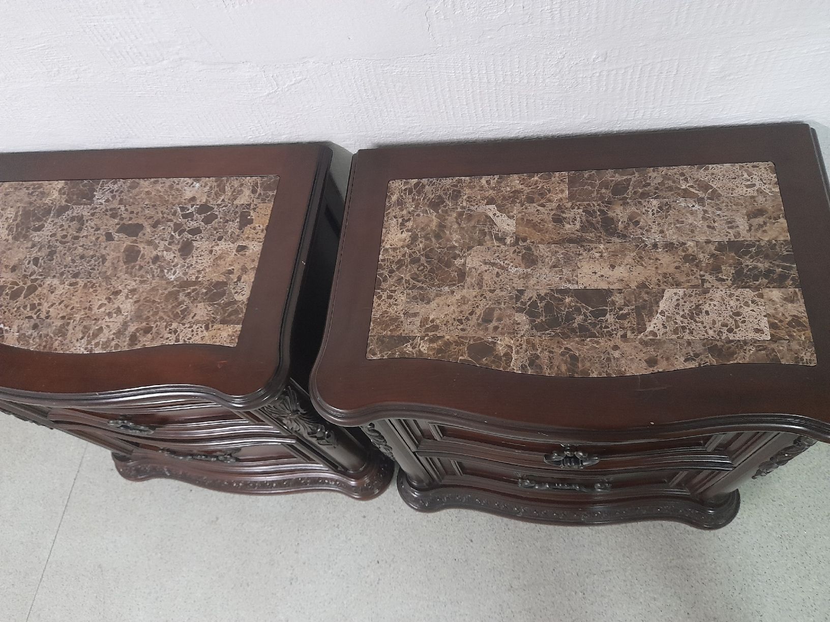 Cassettiere: 2x kommode/nachttisch – Usato da Glattbrugg venduto da B_B 3