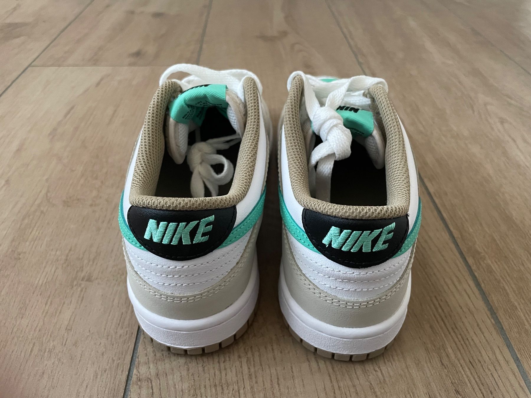Nike Schuhe für Jungen: Nike Dunk Low (GS) Gr. 38 NEU – Neu und originalverpackt aus Waltenschwil von hansnine 4
