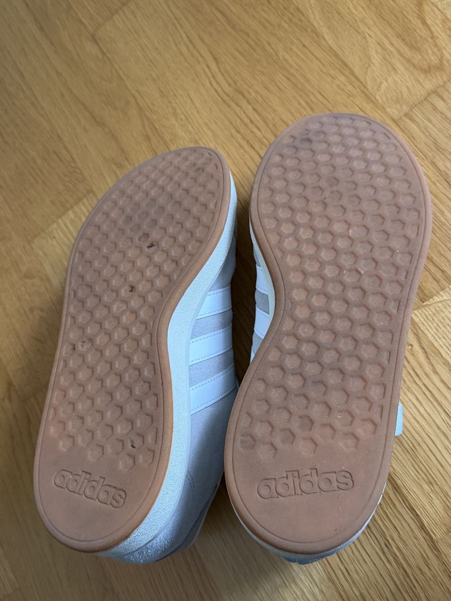 Herrenschuhe: adidas shoes  – Gebraucht aus Figino von 1024sells 4