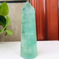 NEU: Fluorit Edelstein Obelisk grün 636 Gramm keine Kette