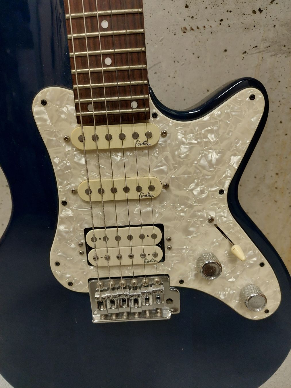 Godin Strumenti musicali: Guitare électrique Godin SD – Usato da Nyon venduto da 1982jp 1