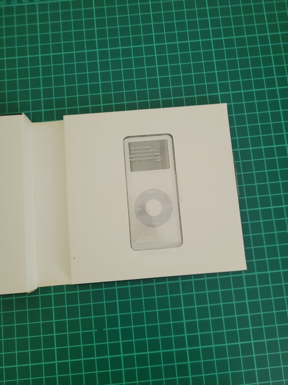 Apple Lettore multimediale portatile: iPod nano  -  Vintage Gem! – Usato da Meyrin venduto da Retro-GZ 2