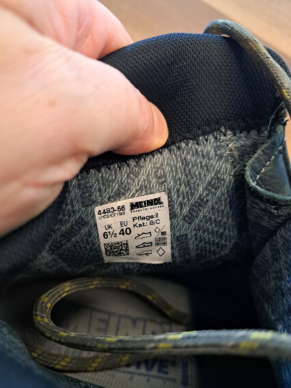 Meindl Chaussures hommes: Wanderschuhe Meindl Gr. 40 – D'occasion à Baar par Bruce37 4