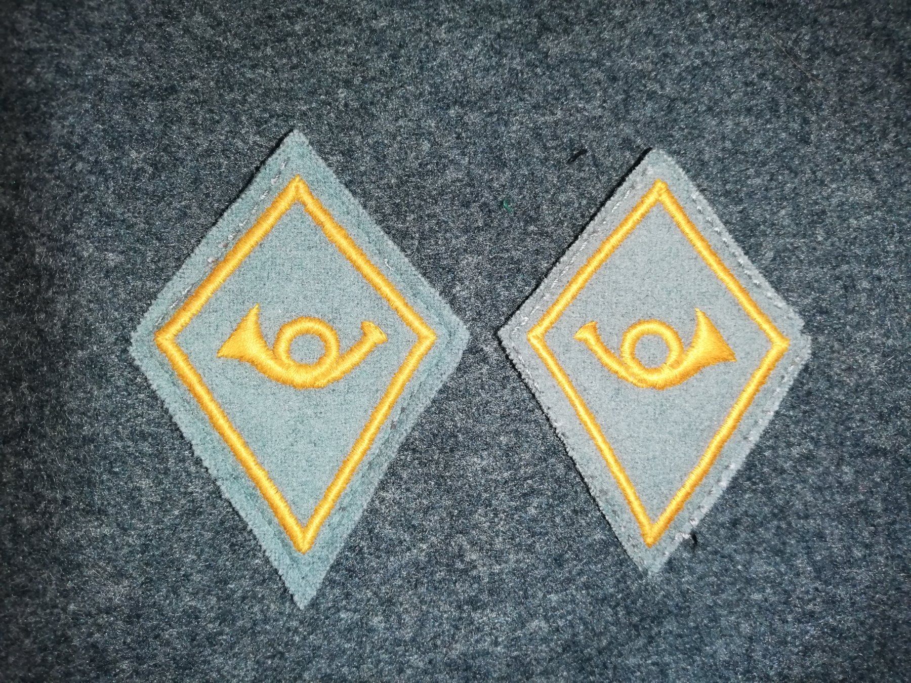 Schweizer Armee Placchette & Badge: Insignes de col Armée Suisse – Usato da Romanel-sur-Lausanne venduto da A559JBB