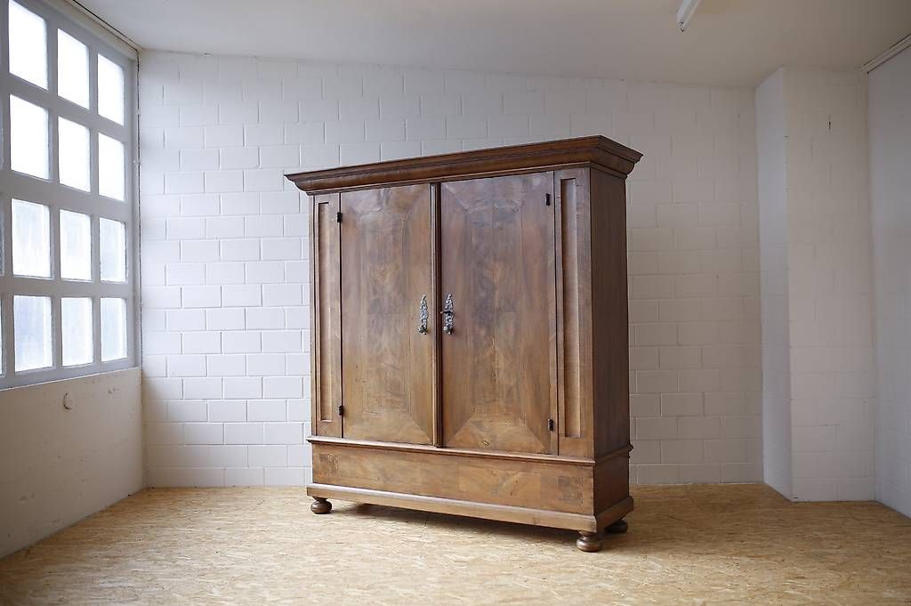 Armadi: Barockschrank, um 1780 – Usato da Kriens venduto da onakammermann