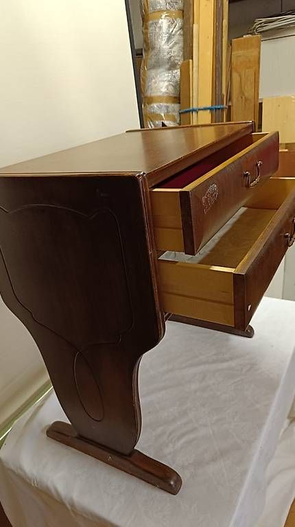 Commodes: Seltenes Möbel mit Schubladen – D'occasion à Allschwil par V_SV_2018 1