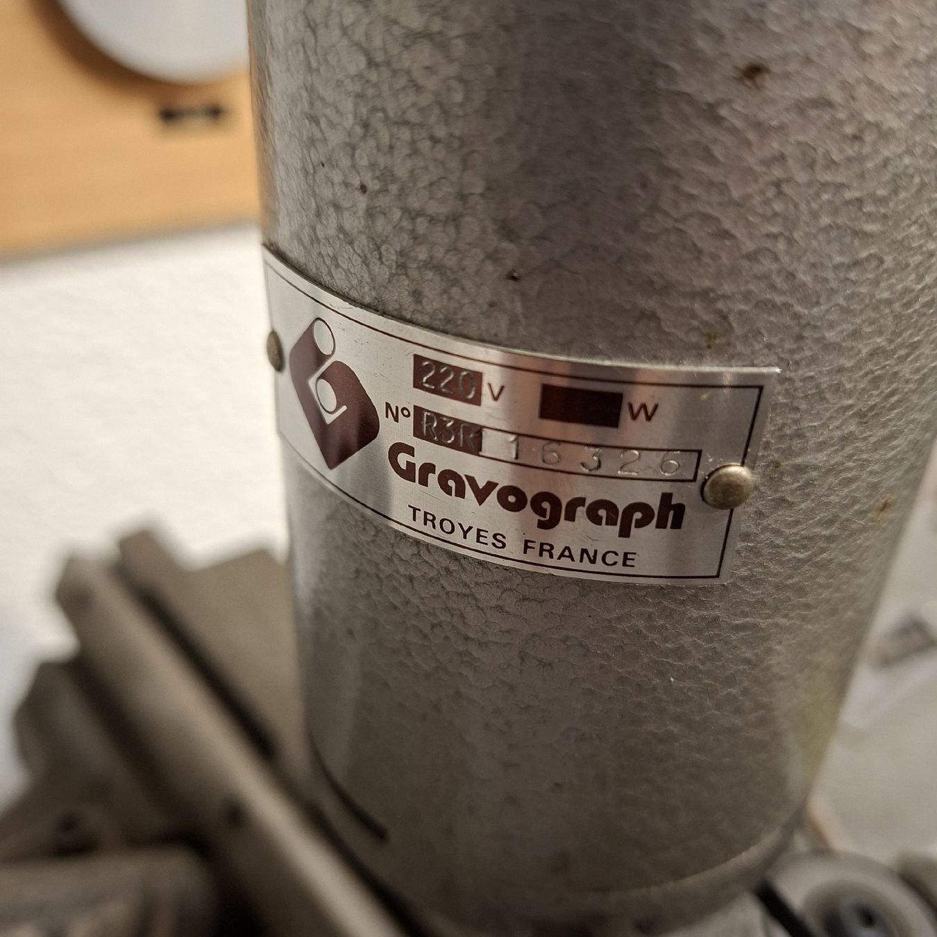 Tutte le macchine: Graviermaschine Gravograph Typ Tx 90172 – Usato da Hüswil venduto da Tanzfuedle 1