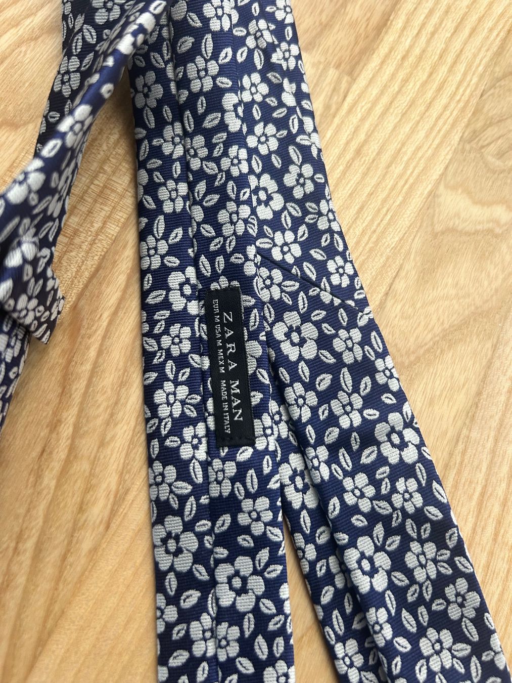 Cravatte: Krawatte - Zara Men – Usato da Brüttisellen venduto da ThommyK 1