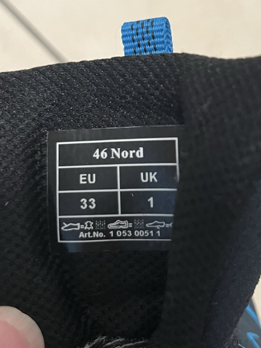 46 Nord Chaussures garçon: Wanderschuhe 46 Nord Gr.33 – D'occasion à Bülach par Papagei7 4